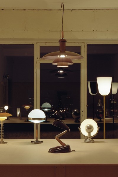 Document 2 la machine-lumière, Luminaires modernes des années 1920-1930 - © Villa Noailles Hyères