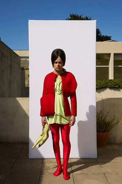 Direction artistique : Temple Office (link: https://instagram.com/temple.office  text: @temple.office )
Photographie : Margaux Salarino (link: https://instagram.com/margellea  text: @margellea )
Modèle : Léo - © &copy;Margaux Salarino, Villa Noailles Hyères