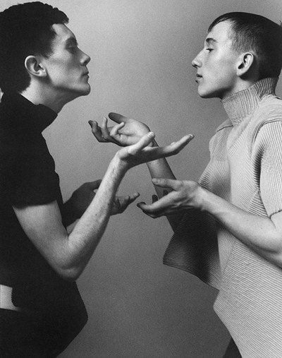 JW ANDERSON SPRING SUMMER 2014 CAMPAIGN 
Photography JAMIE HAWKESWORTH 
Styling BENJAMIN BRUNO - © Villa Noailles Hyères