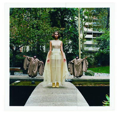 LOEWE WOMEN’S SPRING SUMMER 2020, publication featuring KAIA GERBER shot at MAISON DE L'UNESCO
Photography FUMIKO IMANO Styling BENJAMIN BRUNO - © Villa Noailles Hyères