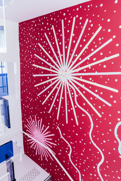 Fresque par Hugo Capron “Crackling Trail” - © Villa Noailles Hyères