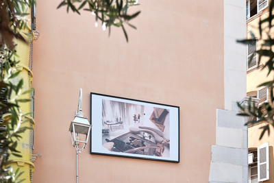 “Les Living Rooms, New York, Paris, Berlin” de Dominique Nabokov, curation par Lucas Djaou - © Villa Noailles Hyères