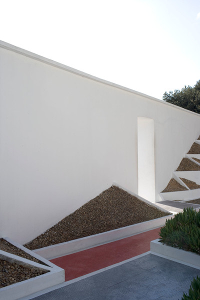 Clos Saint-Bernard dit villa Noailles. Le jardin cubiste de Gabriel Guévrékian.
Photographie : Olivier Amsellem - © Villa Noailles Hyères